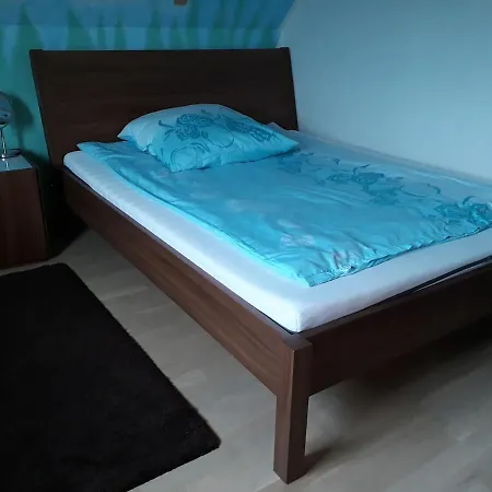 アパート Lovely In With Separate Entrance エルデ